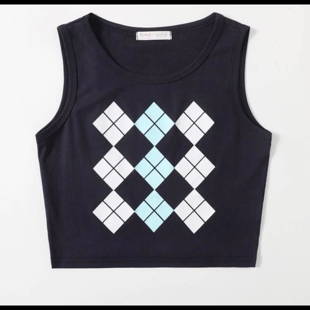 Geo print crop tank top
